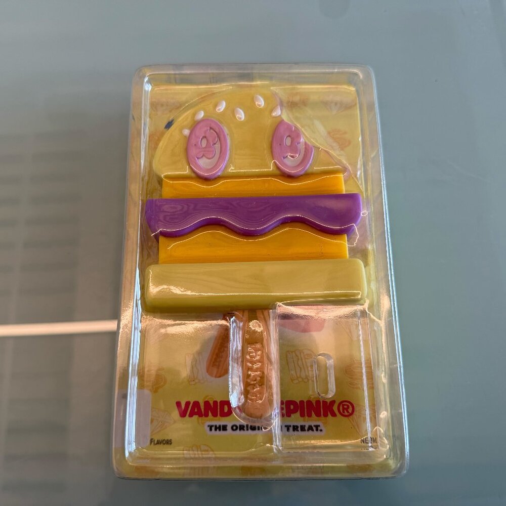 VandyThePink x Ice Cream Original Treat Collectible (Vanilla-Ube) NEW